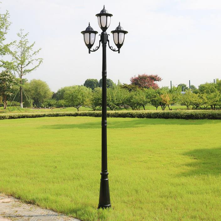 Classic Lantern Post Lamp Used Street Light Poles With Fixtures