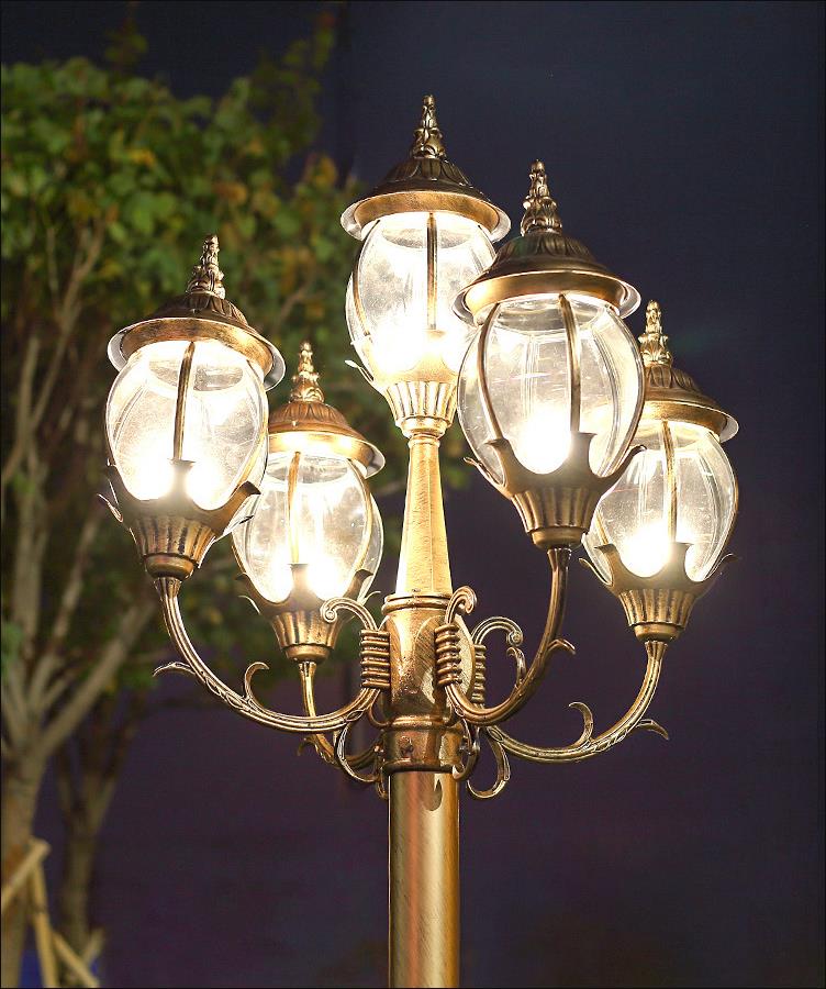 New Design Outdoor Decoration Garden Street Lamp Pole