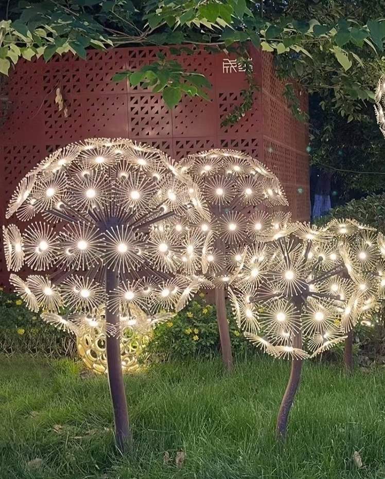 LED zunanja velika krajinska dekorativna svetilka