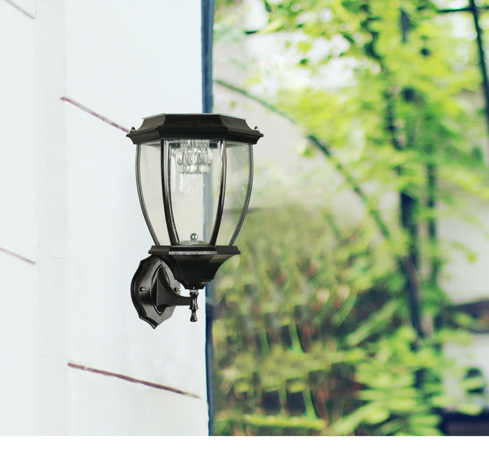 Ang Estilo ng Europa sa labas ng solar wall lamp villa courtyard sa bahay retro wall lamp LED wall lamp new spot wholesale