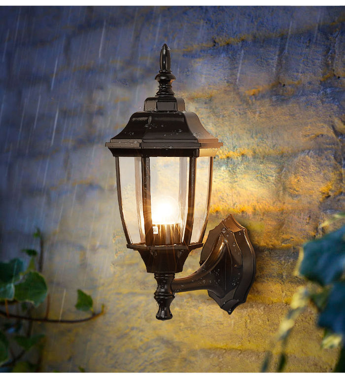Лампа за надворешни ѕидови Европска ѕидна лампа за дворот ретро акрилична лампа за надворешни светла