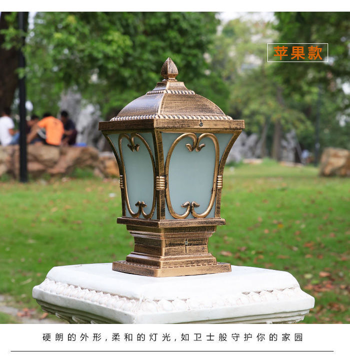 Solar outdoor landscape wall lamp column lamp courtyard square fence lamp outdoor lawn lamp die cast aluminum shell