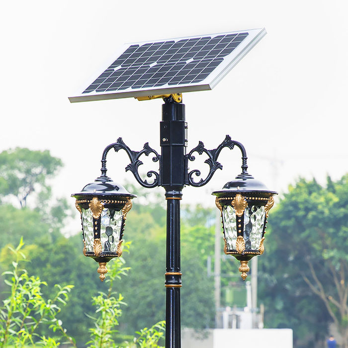 Lampă solară în aer liber lampă de curte în aer liber Lampă europeană de stradă comunitară cu pol înalt Grădină Vilă lampă de peisaj de uz casnic impermeabilă
