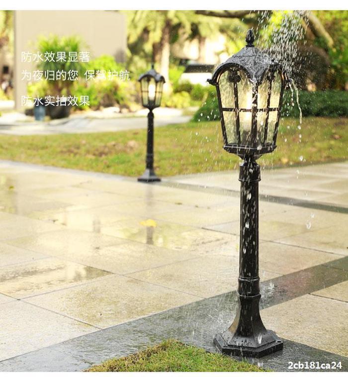 Venkovní dvůr trávníková lampa Evropská vodotěsná ulička trávníková lampa Americká retro venkovní zahradní vila zahradní uliční lampa