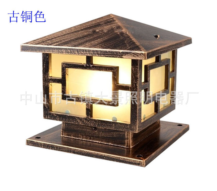 Column head lamp outdoor solar lamp column head lamp villa garden fence column head lamp manufacturer