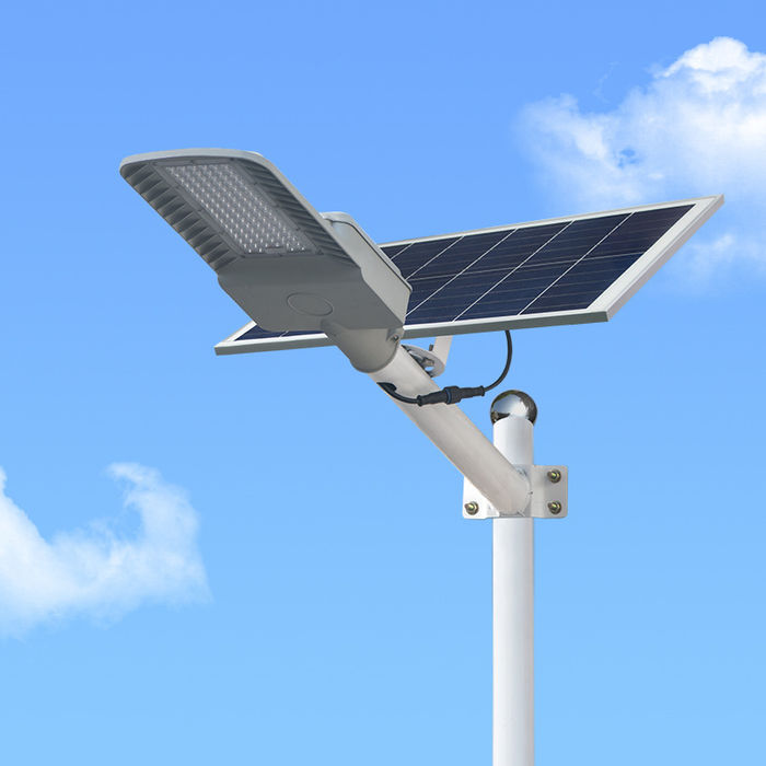 Уралниот пат 6м 50W Соларна улична лампа работилница заедница надвор парк светла Соларна улична лампа LED
