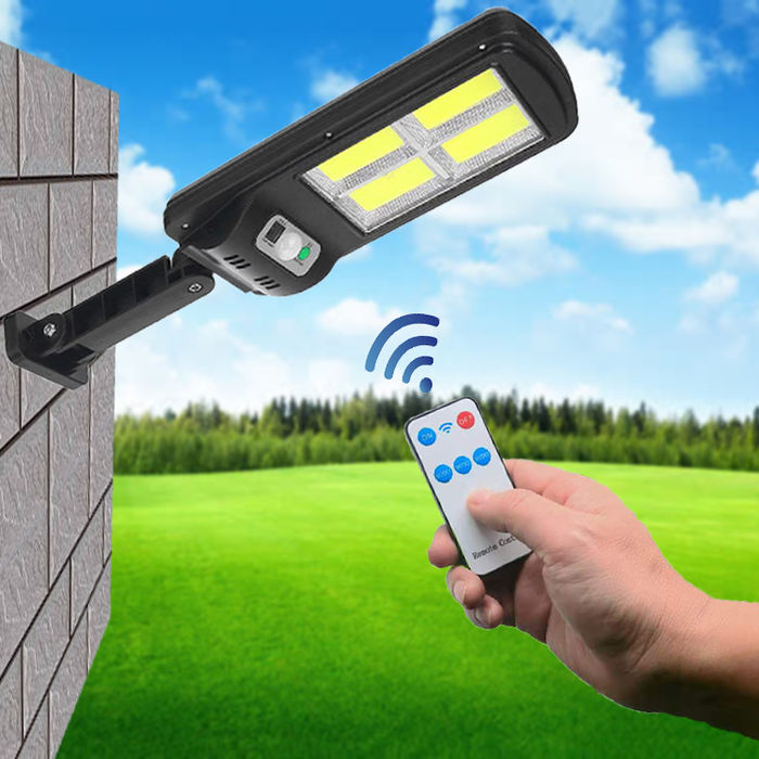 Nova lâmpada de rua de carregamento solar ao ar livre impermeável do corpo humano lâmpada de indução de controle remoto cob lâmpada de parede pátio iluminação LED