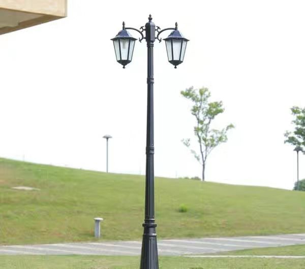 Európai stílusú udvari lámpa 3M kültéri vízálló közösségi utcai lámpa Kert Villa út háztartás dupla fejű magas pólusú tájkép lámpa