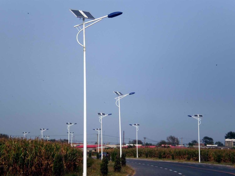 Solar street lamp project of rural trunk road