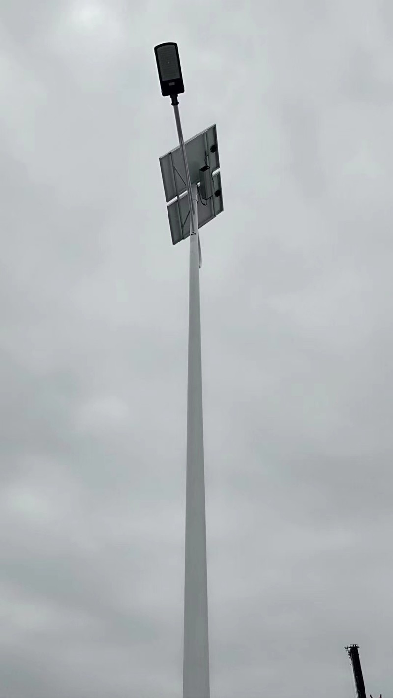 Lampioni stradali solari, lampioni stradali solari integrati
