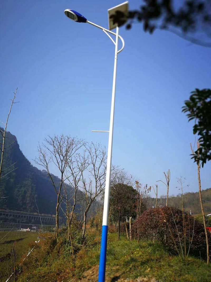 Proyecto de iluminación de carreteras al aire libre