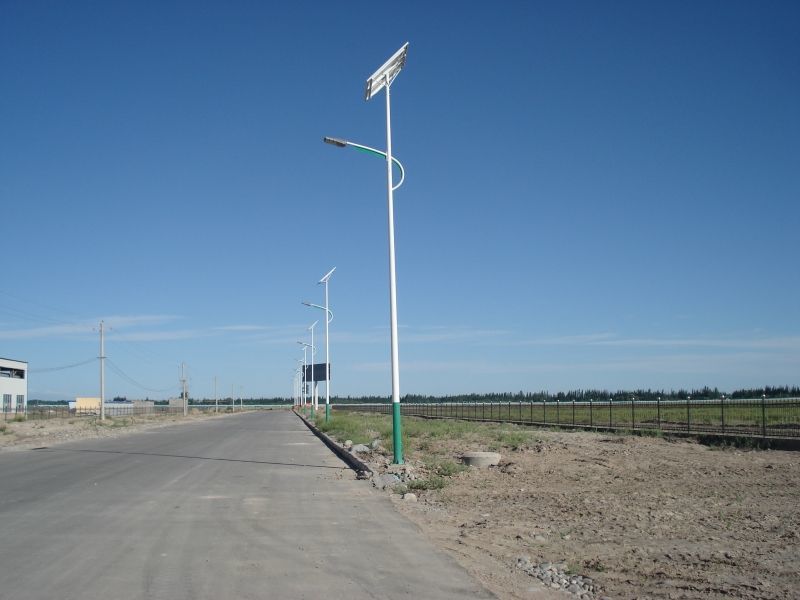 إضاءة جديدة في المناطق الريفية ، والطاقة الشمسية في الهواء الطلق بناء الطرق