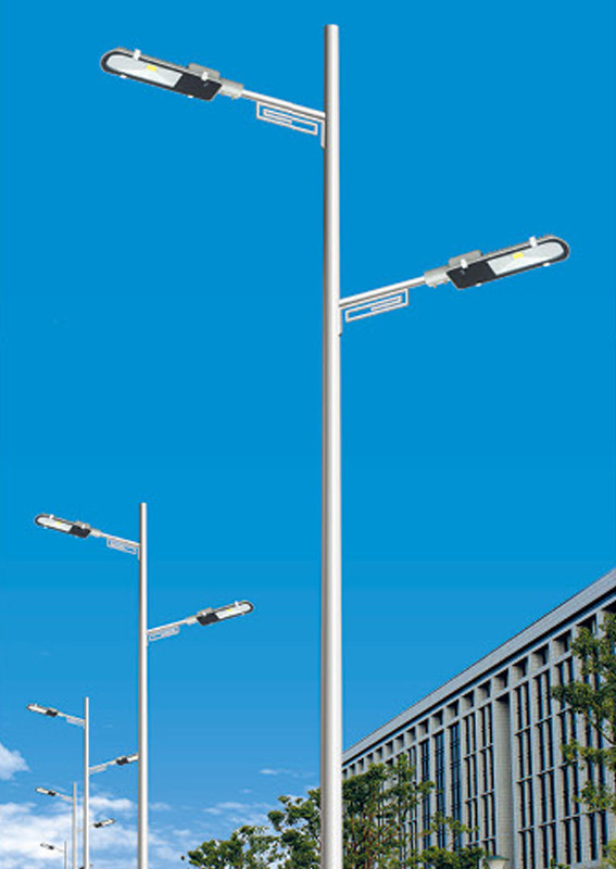 Nova zunanja LED sončna ulična svetilka
