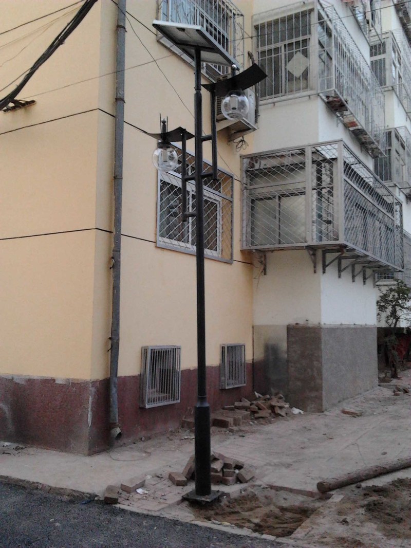 Outdoor lighting, street lamps, residential solar courtyard lamp project