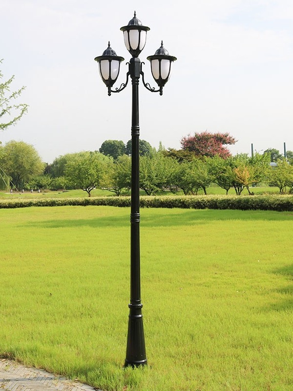 Lámpara de patio impermeable al aire libre de estilo europeo
