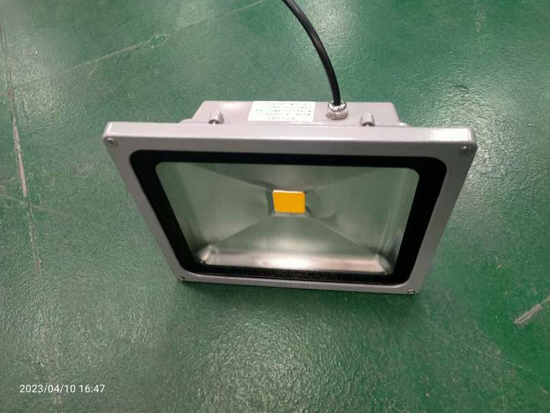 Real time photo of LED light factory, floodlight 01-2023-411