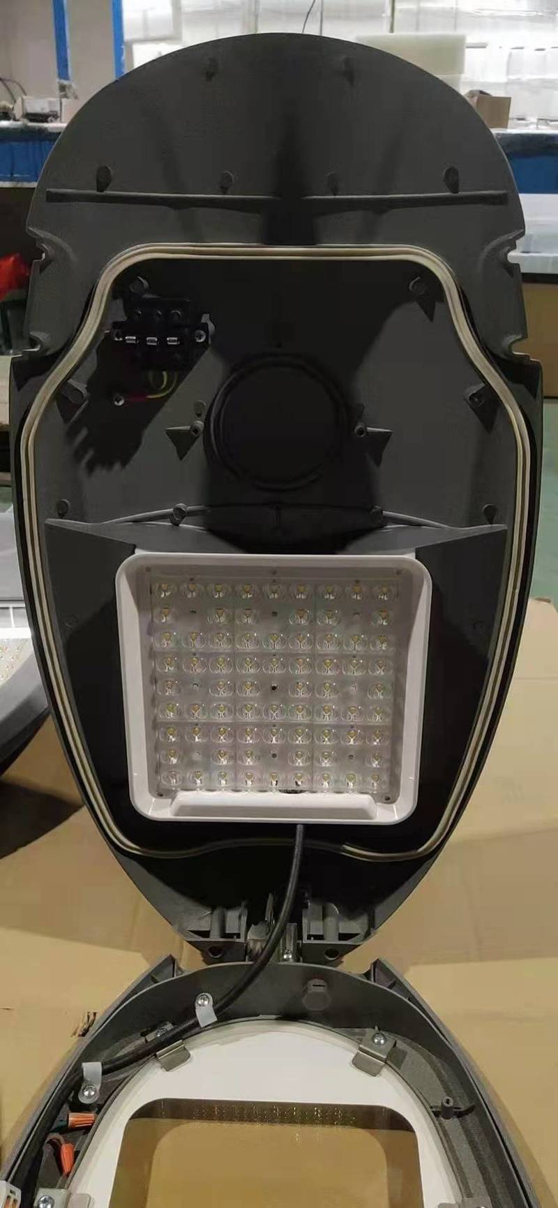 LED solar outdoor courtyard light